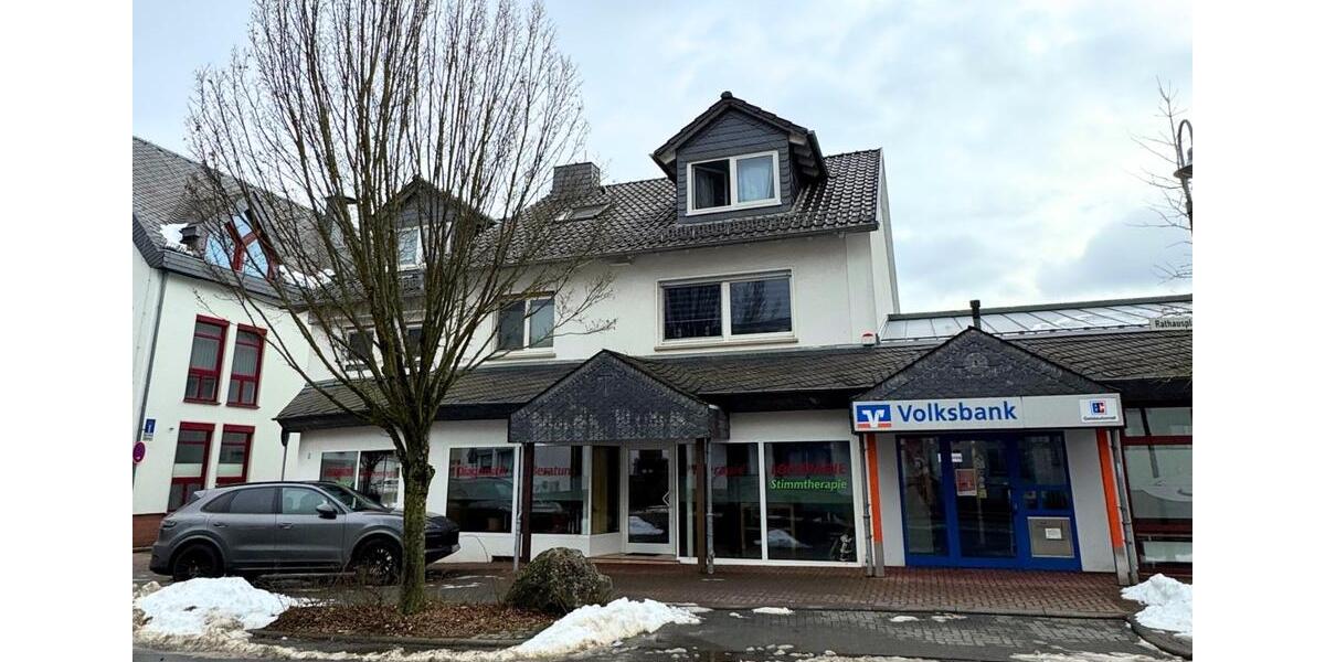 Etagenwohnung Hohenahr - 4 Zimmer, 140 m&sup2;, 1.000&euro; | Angebot:25235004