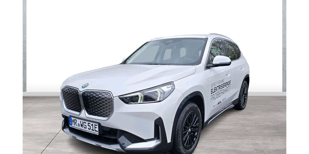 BMW iX1 9.200 km 47.890 &euro; Marburg 35043