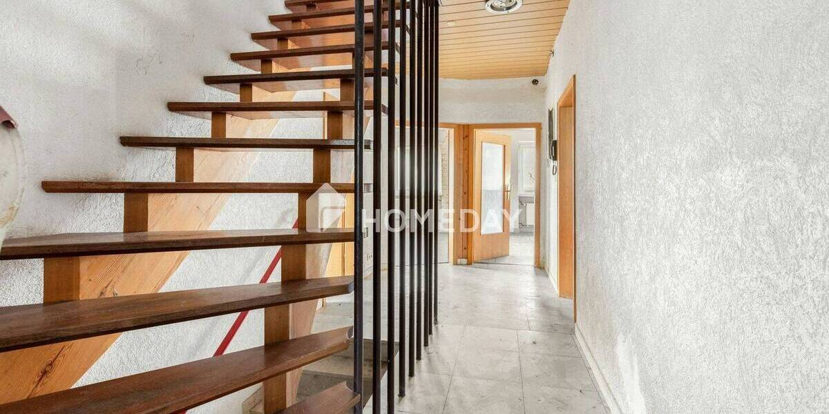 Einfamilienhaus Wölfersheim - 8 Zimmer, 164 m&sup2;, 350.000&euro; | Angebot:25997119