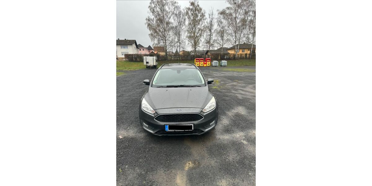 Ford Focus 234.000 km 5.200 &euro; Hungen 35410