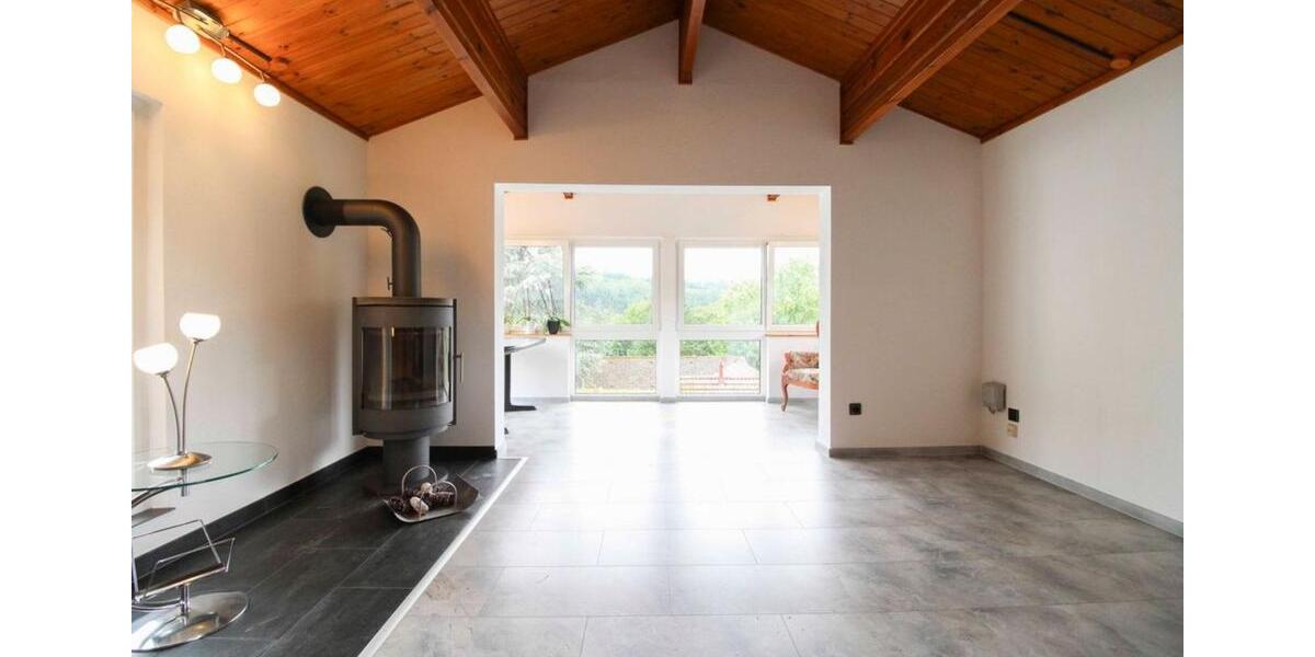 Einfamilienhaus Braunfels - 5.5 Zimmer, 115 m&sup2;, 350.000&euro; | Angebot:24773602