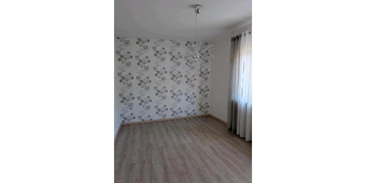 Maisonettenwohnung Mittenaar - 4.5 Zimmer, 113 m&sup2;, 1.000&euro; | Angebot:25958555