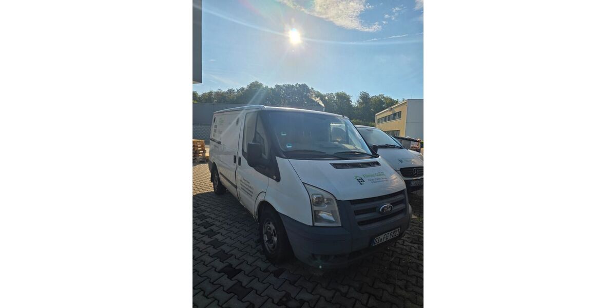 Ford Transit 214.000 km 1.550 &euro; Fernwald 35463