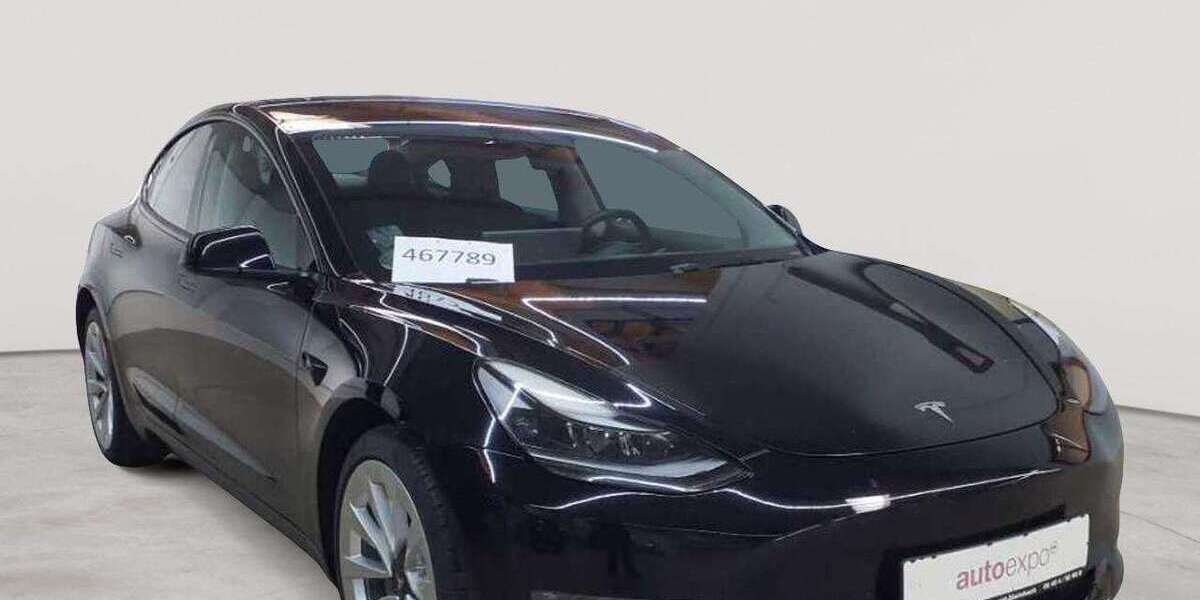 Tesla Model 3 110.053 km 23.990 &euro; Fernwald-Steinbach 35463