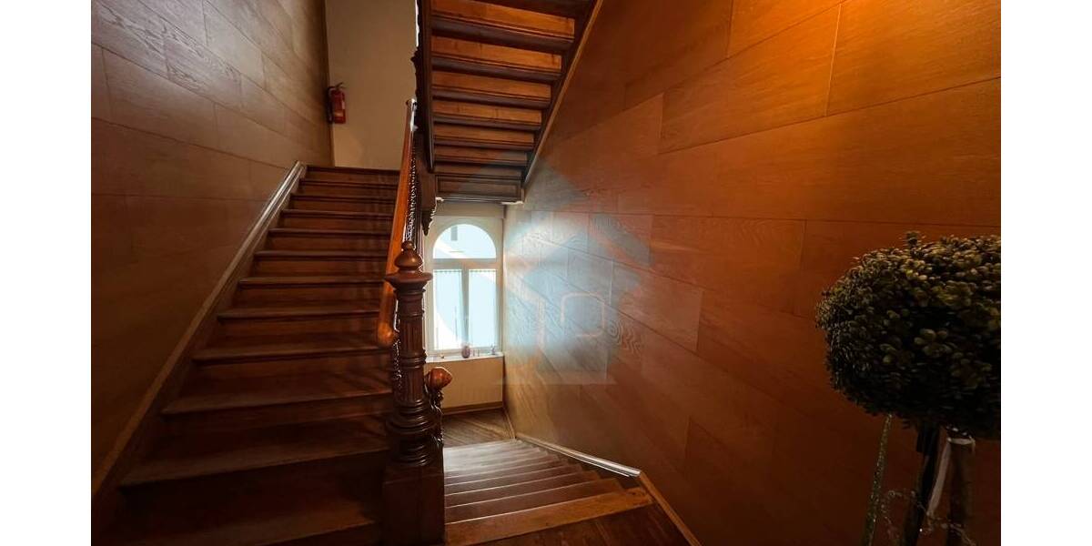 Etagenwohnung Friedberg (Hessen) Friedberg - 5 Zimmer, 170 m&sup2;, 1.250&euro; | Angebot:25734430