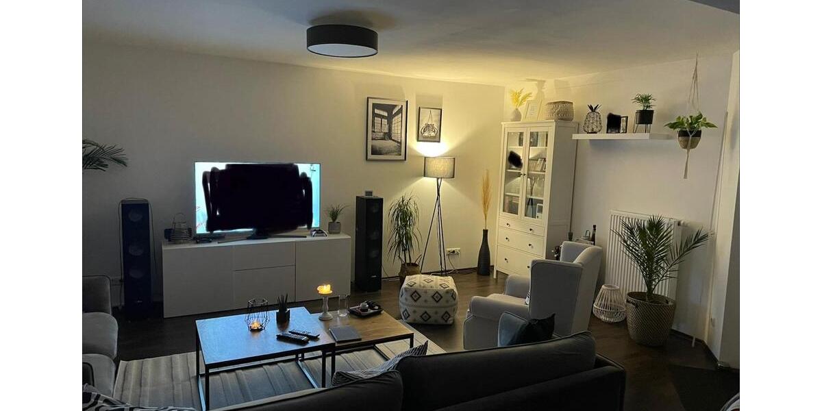 Etagenwohnung Homberg (Ohm) - 3 Zimmer, 87 m&sup2;, 700&euro; | Angebot:25268406