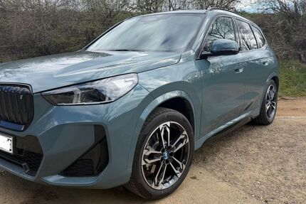 BMW iX1 9.916 km 42.990 &euro; Aßlar 35614