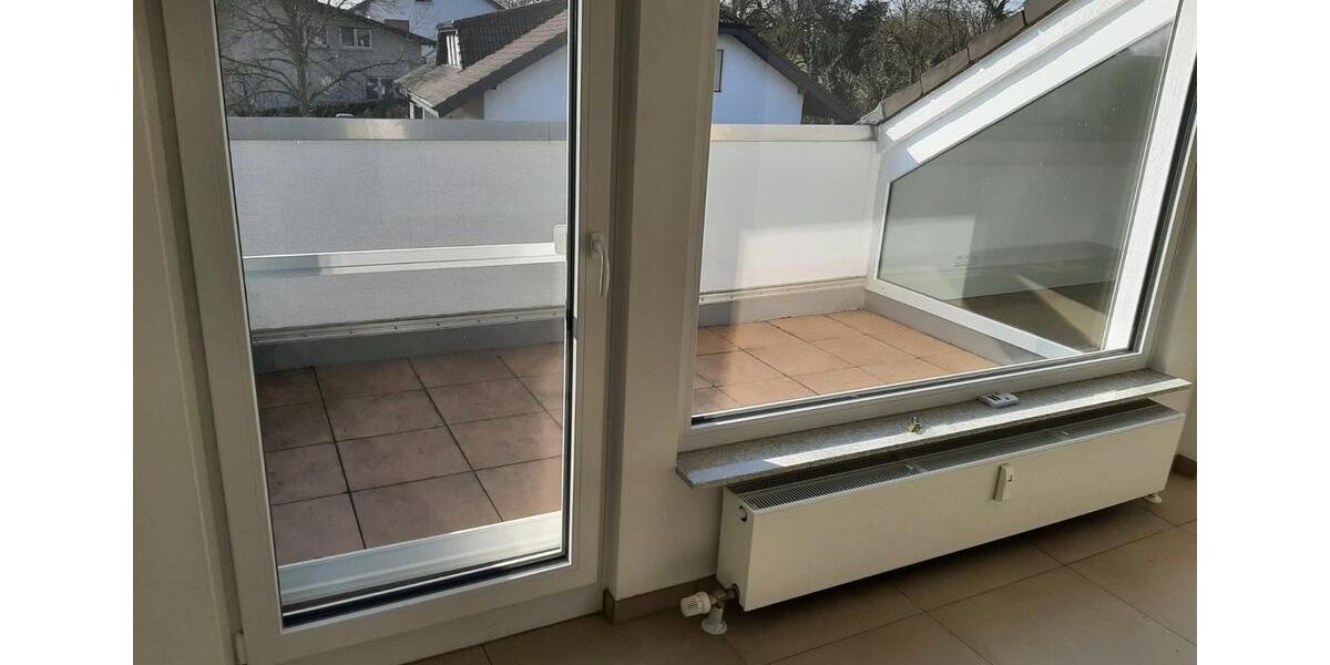 Dachgeschoßwohnung Gießen Allendorf - 2 Zimmer, 76 m&sup2;, 850&euro; | Angebot:25415153