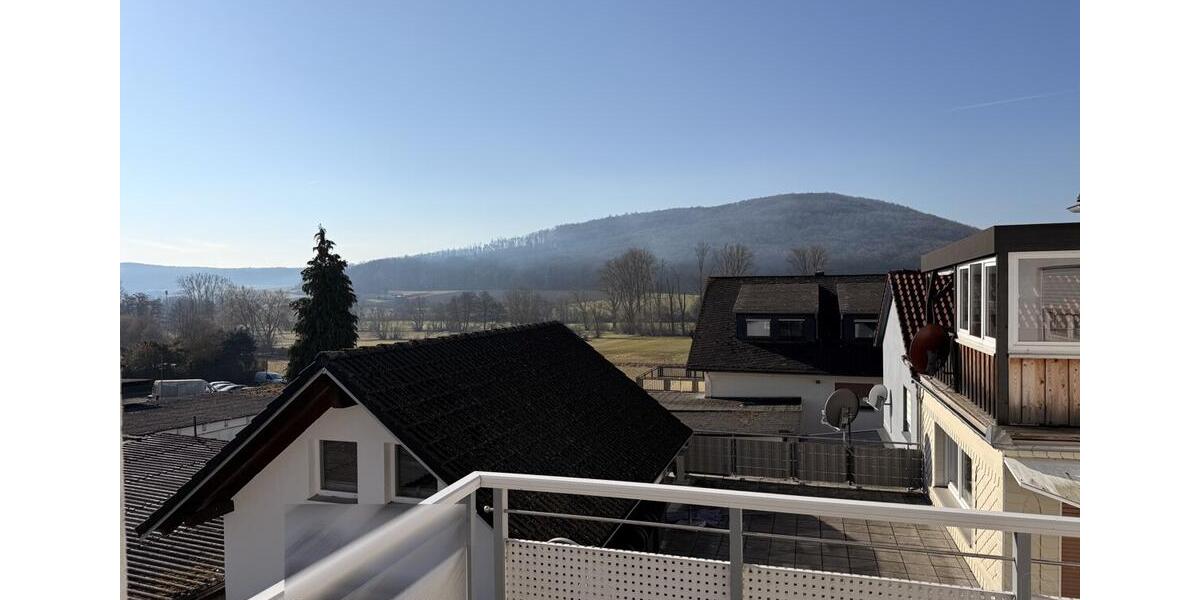 Etagenwohnung Gladenbach - 4 Zimmer, 120 m&sup2;, 990&euro; | Angebot:25327573