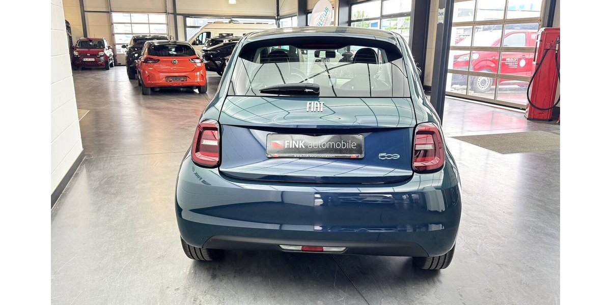 Fiat 500e Action 1. Hand Carplay 12.500 km 14.670 &euro; Lich 35423