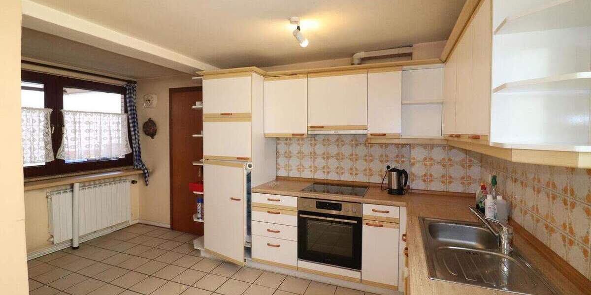 Bauernhaus, Landhaus Echzell Gettenau - 9 Zimmer, 171 m&sup2;, 350.000&euro; | Angebot:25772102