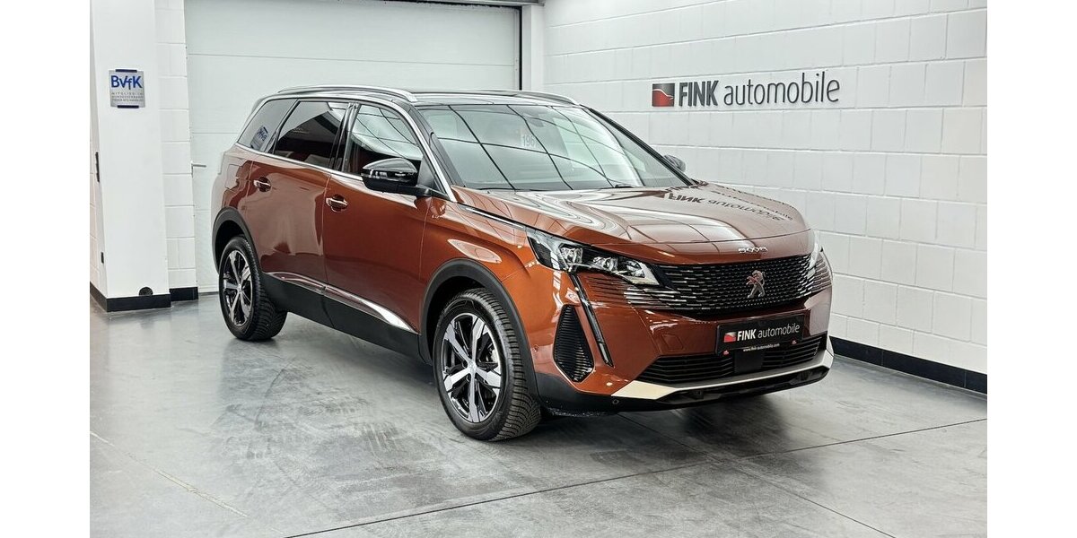 Peugeot 5008 GT 130 PT EAT 8 AHK 1.Hand 7 Sitze 13.300 km 26.620 &euro; Lich 35423