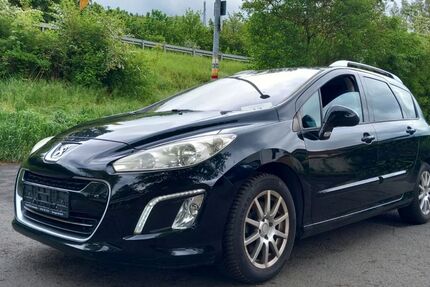 Peugeot 308 188.261 km 3.390 &euro; Herborn-Burg 35745