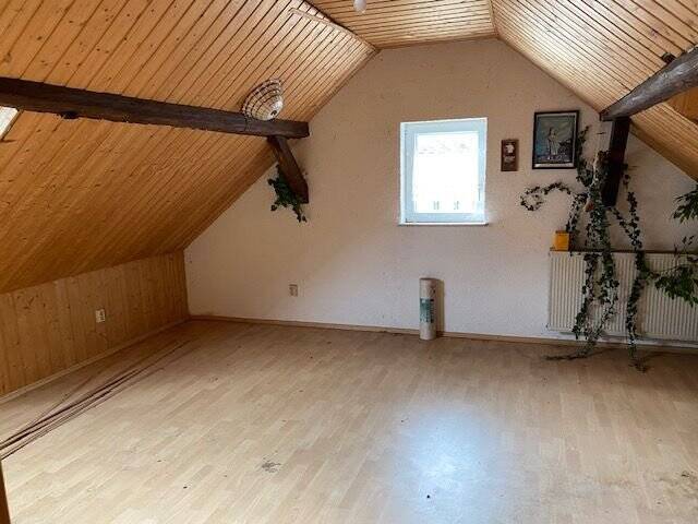 Bauernhaus, Landhaus Hüttenberg Vollnkirchen - 8 Zimmer, 233 m&sup2;, 265.000&euro; | Angebot:25780713