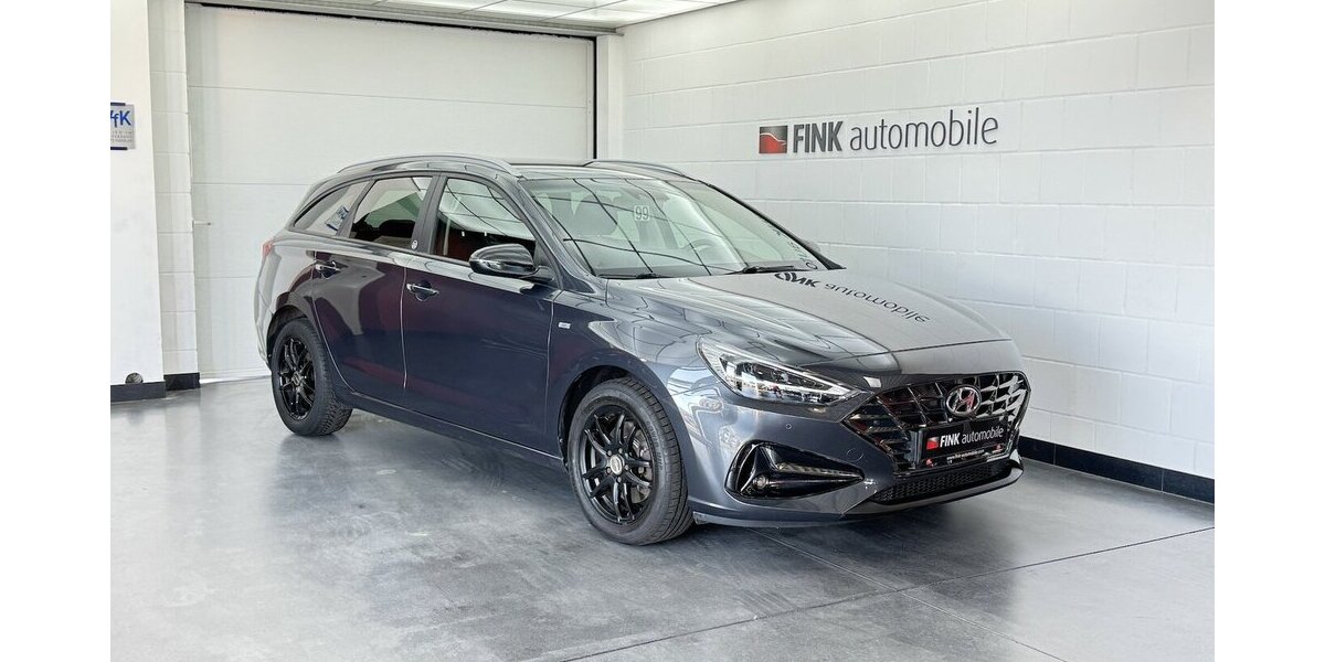 Hyundai i30 Kombi 1.6 T-GDI DCT CarPlay DAB CAM 48.794 km 17.890 &euro; Lich 35423