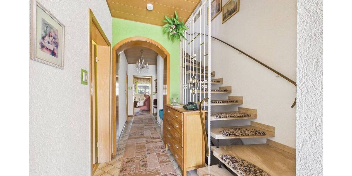 Doppelhaushälfte Wetzlar Altenberger Straße - 6 Zimmer, 180 m&sup2;, 449.000&euro; | Angebot:26455101