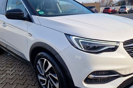 Opel Grandland (X) 142.440 km 9.400 &euro; Linden / Hessen 35440