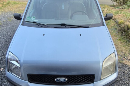 Ford Fusion 205.000 km 1.650 &euro; Löhnberg 35792