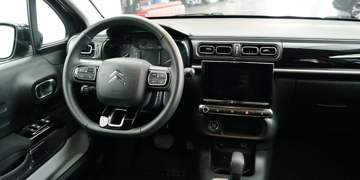 Citroen C3 Max PureTech 110 EAT6 CarPlay FULL LED 34.696 km 14.490 &euro; Lich 35423