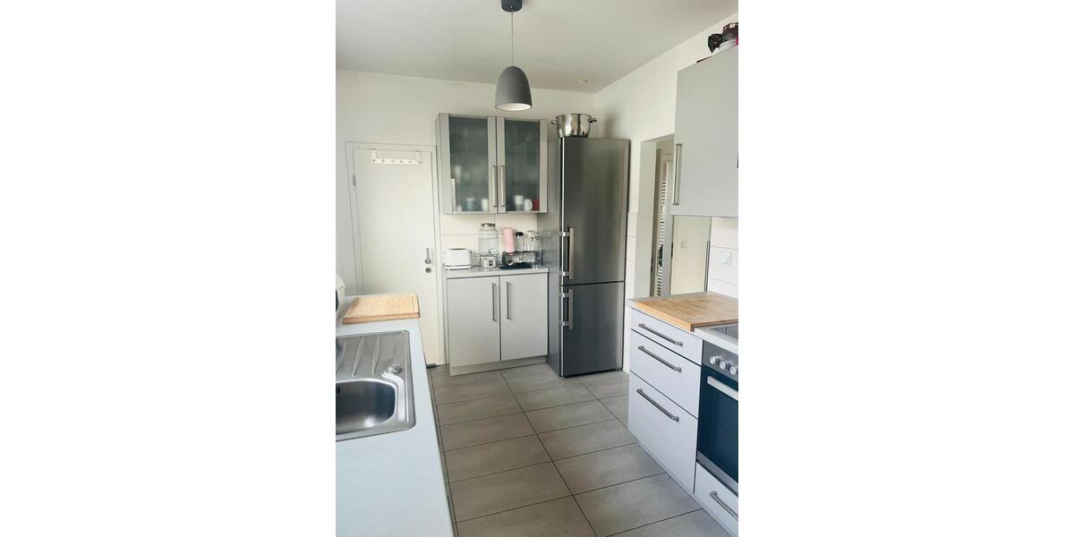 Etagenwohnung Heuchelheim a. d. Lahn - 4 Zimmer, 117 m&sup2;, 1.050&euro; | Angebot:25636429