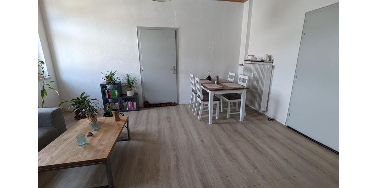 Etagenwohnung Herborn - 3 Zimmer, 105 m&sup2;, 750&euro; | Angebot:25371078
