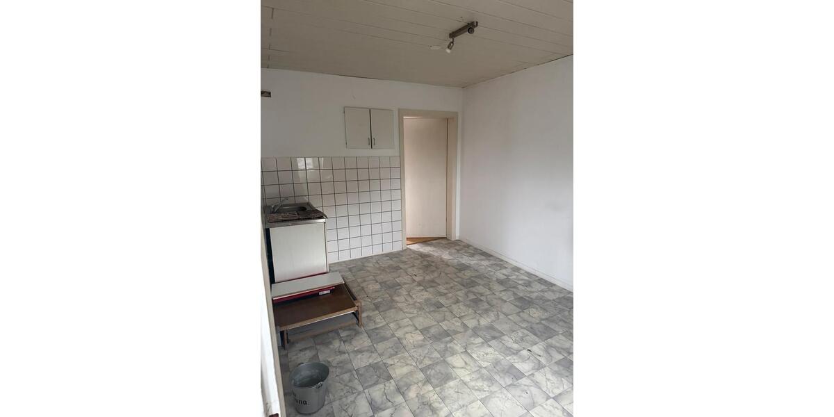 Etagenwohnung Bischoffen - 6 Zimmer, 120 m&sup2;, 1.000&euro; | Angebot:25856376