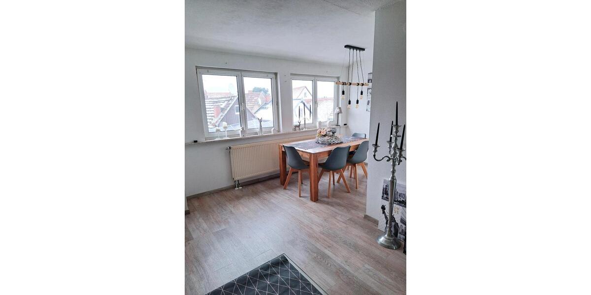 Dachgeschoßwohnung Wölfersheim - 2 Zimmer, 72 m&sup2;, 650&euro; | Angebot:25149409