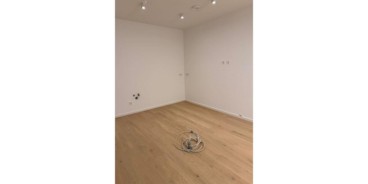 Hochparterre Marburg Cappel - 3 Zimmer, 115 m&sup2;, 1.900&euro; | Angebot:26129442