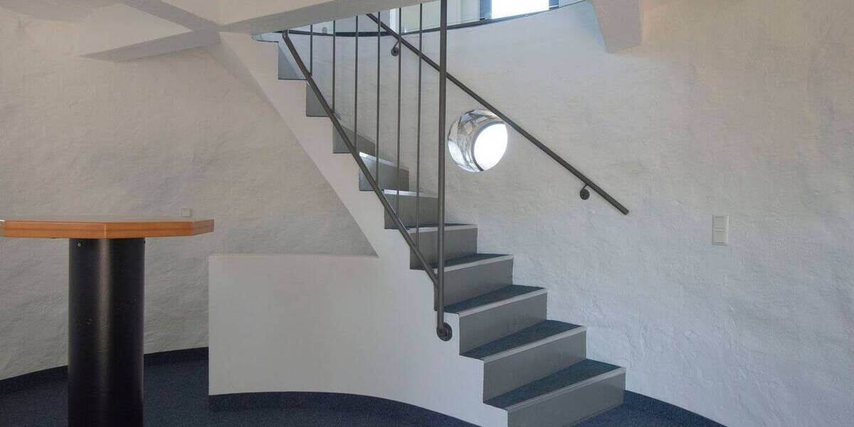 Gewerbeobjekt Usingen - 2 Zimmer, 83 m&sup2;, 795&euro; | Angebot:25740833