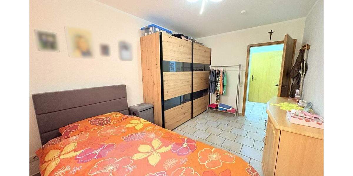 Einfamilienhaus Grünberg - 8 Zimmer, 162 m&sup2;, 499.900&euro; | Angebot:25689273