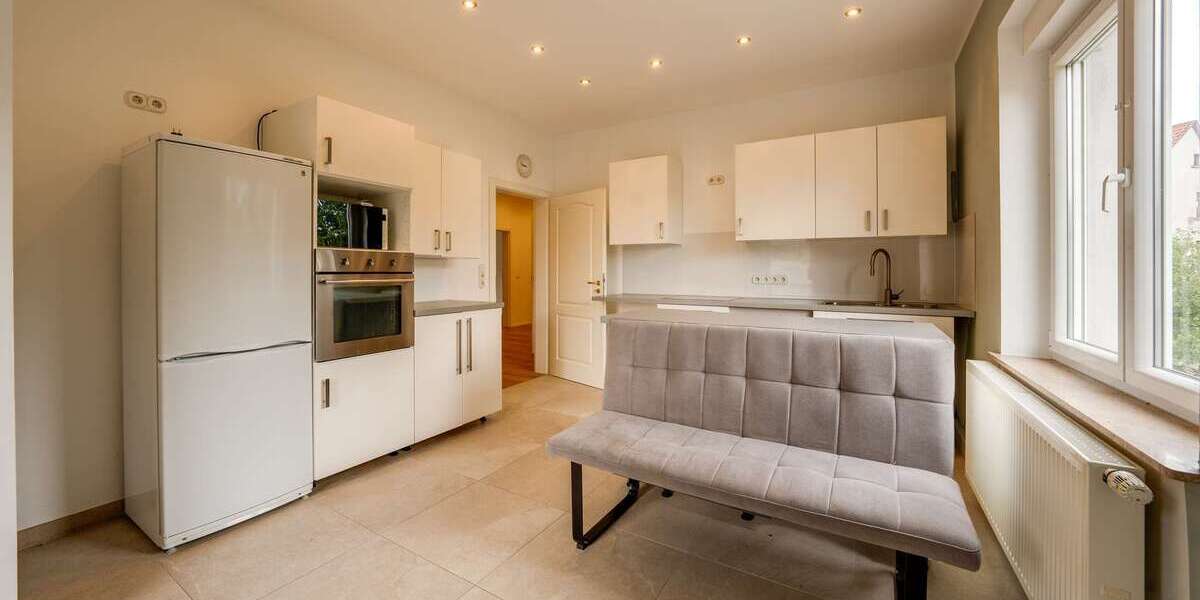 Etagenwohnung Friedberg (Hessen) - 5 Zimmer, 136 m&sup2;, 370.000&euro; | Angebot:27307202