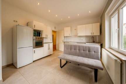 Wohnung Friedberg (Hessen) - 5 Zimmer, 136 m&sup2;, 370.000&euro; | Angebot:27307202
