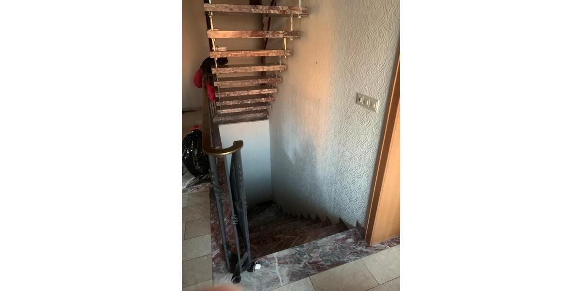 Erdgeschoßwohnung Schöffengrund - 2 Zimmer, 130 m&sup2;, 990&euro; | Angebot:25722425