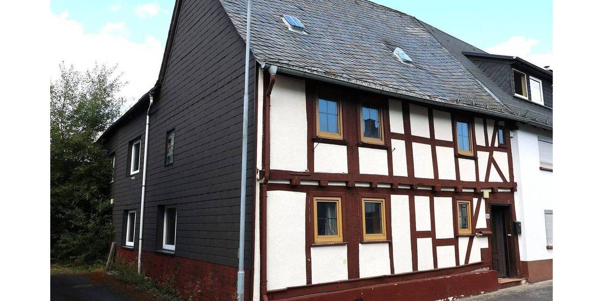 Einfamilienhaus Greifenstein - 7 Zimmer, 168 m&sup2;, 69.000&euro; | Angebot:25851158