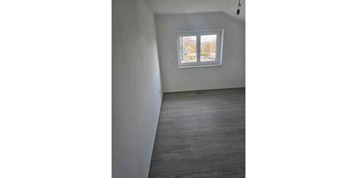 Einfamilienhaus Wettenberg - 1.500&euro; | Angebot:25872767