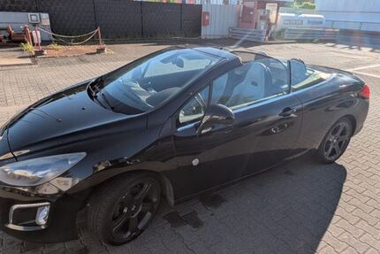 Peugeot 308 172.000 km 5.200 &euro; Marburg 35037