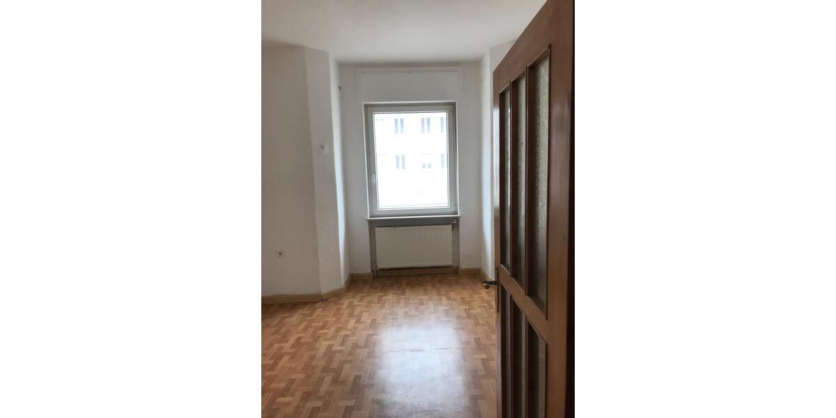 Etagenwohnung Gießen - 4 Zimmer, 92 m&sup2;, 920&euro; | Angebot:25811209