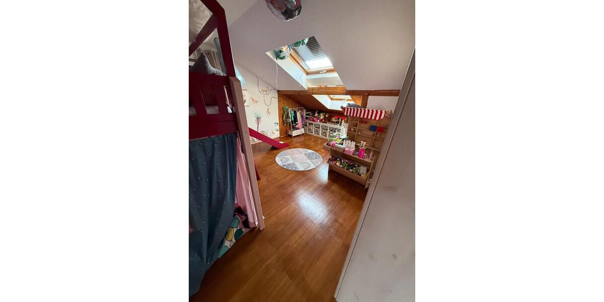 Einfamilienhaus Braunfels - 12 Zimmer, 250 m&sup2;, 899.000&euro; | Angebot:24689231