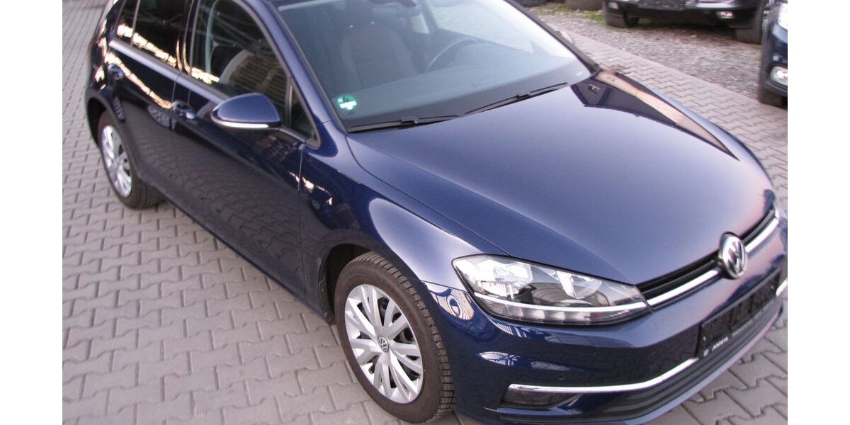 VW Golf 59.588 km 14.400 &euro; Hüttenberg 35625