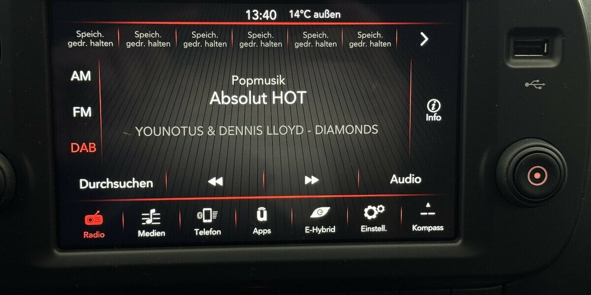 Fiat Panda Cross Red 1.0 Hybrid 1.Hand Neuwertig! 1.600 km 14.220 &euro; Lich 35423