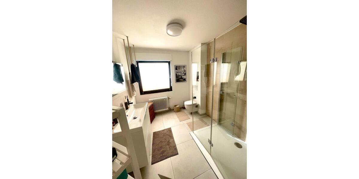 Einfamilienhaus Greifenstein - 17 Zimmer, 400 m&sup2;, 350.000&euro; | Angebot:25340391