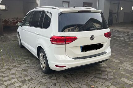 VW Touran 93.400 km 18.400 &euro; Grünberg 35305