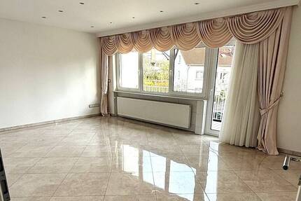 Wohnung Pohlheim Watzenborn-Steinberg - 3 Zimmer, 90 m&sup2;, 950&euro; | Angebot:26359799