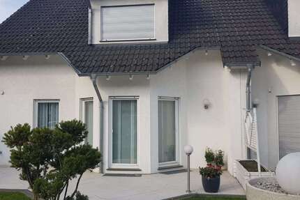 Haus Buseck - 5 Zimmer, 197 m&sup2;, 639.000&euro; | Angebot:27348319