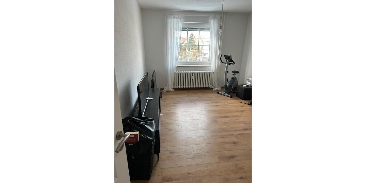 Erdgeschoßwohnung Staufenberg - 3 Zimmer, 80 m&sup2;, 750&euro; | Angebot:25306047