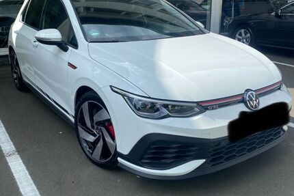 VW Golf 35.000 km 28.000 &euro; Herborn 35745