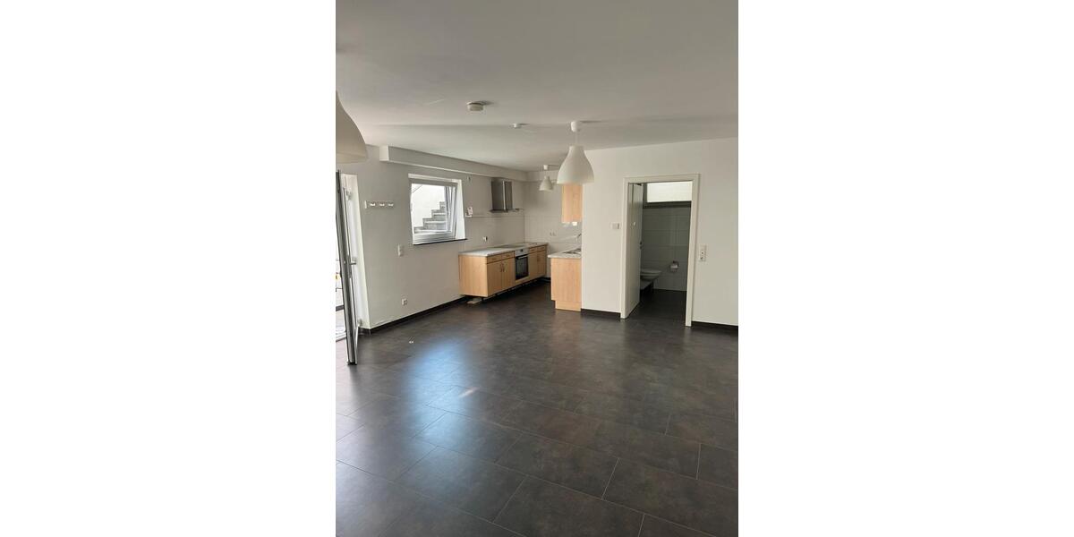 Etagenwohnung Gießen Wieseck - 2 Zimmer, 55 m&sup2;, 900&euro; | Angebot:25977125