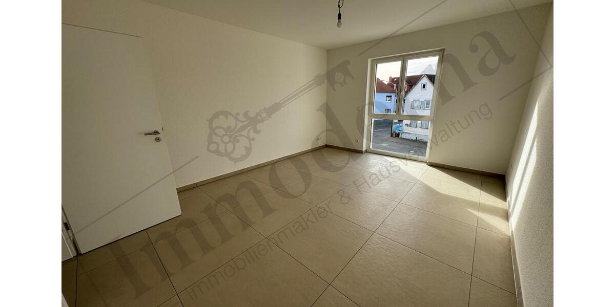 Etagenwohnung Linden - 3 Zimmer, 90 m&sup2;, 1.100&euro; | Angebot:25376529