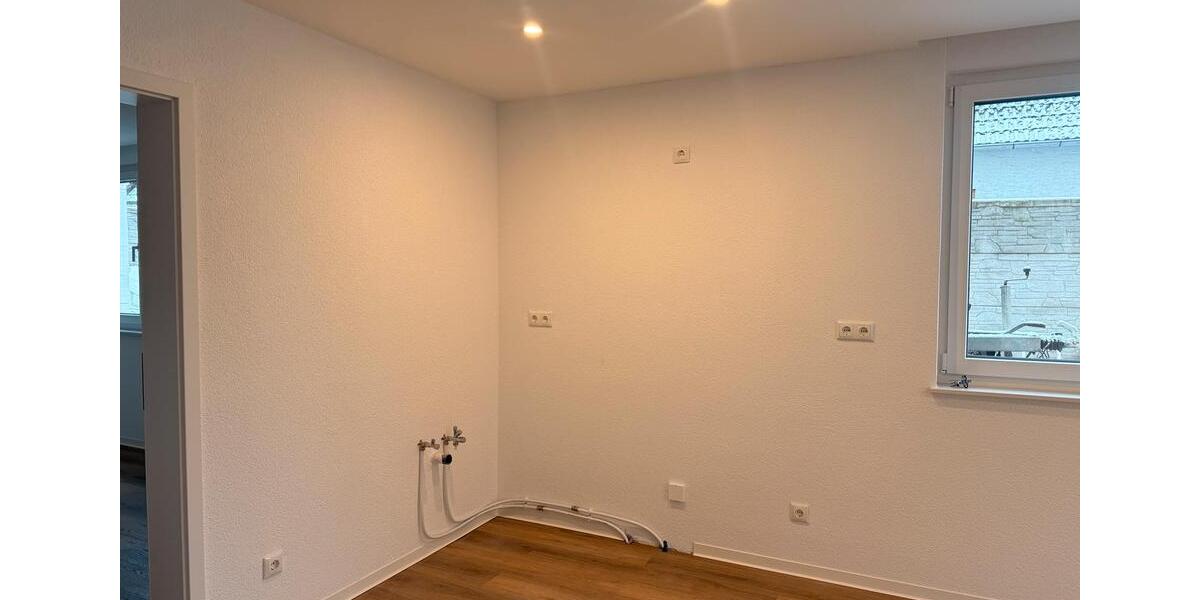 Etagenwohnung Fronhausen - 3 Zimmer, 65 m&sup2;, 1.100&euro; | Angebot:24454692