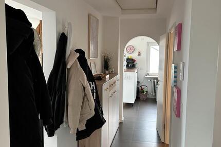 Wohnung Solms - 3 Zimmer, 75 m&sup2;, 1.020&euro; | Angebot:26018256